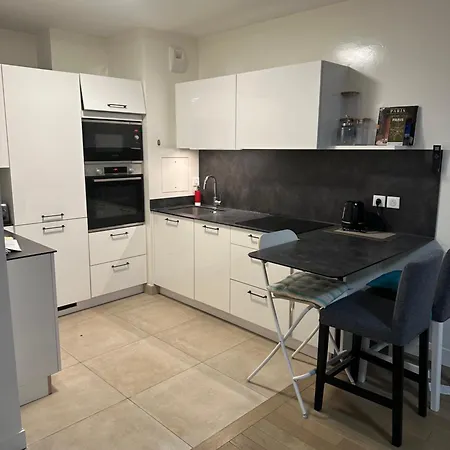 New Flat In The Quartier Latin Paris