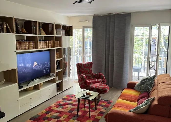 New Flat In The Quartier Latin Apartmán